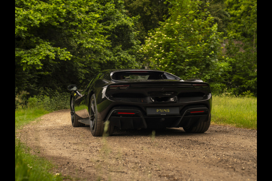 Ferrari 296 GTB 3.0 V6 | Carbon Seats | Lift | Pass. display