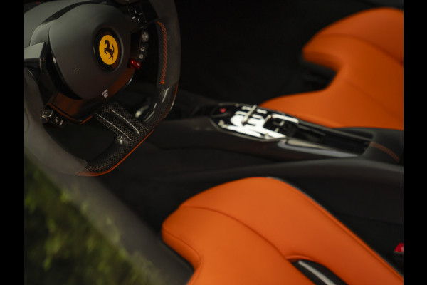 Ferrari 296 GTB 3.0 V6 | Carbon Seats | Lift | Pass. display
