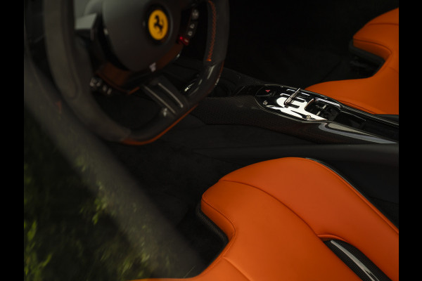 Ferrari 296 GTB 3.0 V6 | Carbon Seats | Lift | Pass. display