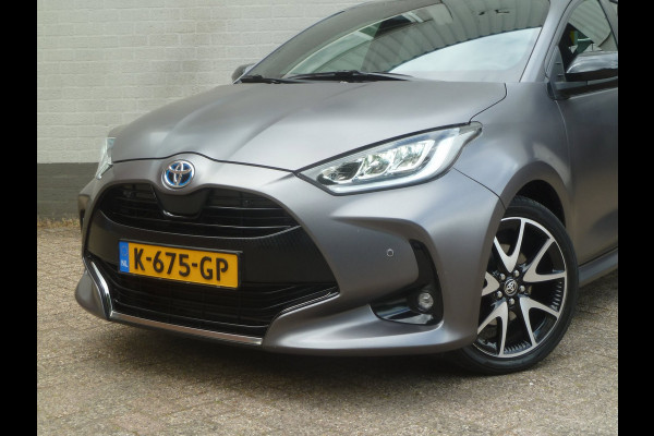 Toyota Yaris 1.5 Hybrid Executive|Head-Up|JBL|Sportstoelen|Blindspot|LED|Keyless-Entry/Go|Stoelverw.|Adaptive-Cruise|Mat-Grijs