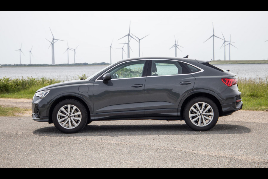 Audi Q3 Sportback 45 TFSI e Edition ADAPTIVE CRUISE  / CARPLAY / DEALER ONDERHOUDEN / AUTOMAAT