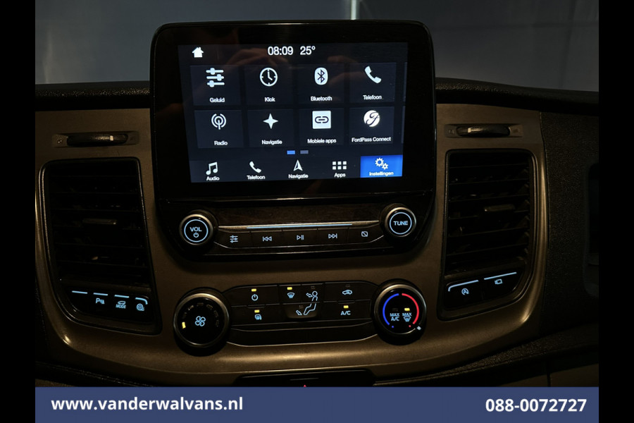 Ford Transit 2.0 TDCI L2H2 Euro6 Airco | Camera | Navigatie | Imperiaal | Trekhaak | Trap Cruisecontrol, Parkeersensoren, Bijrijdersbank
