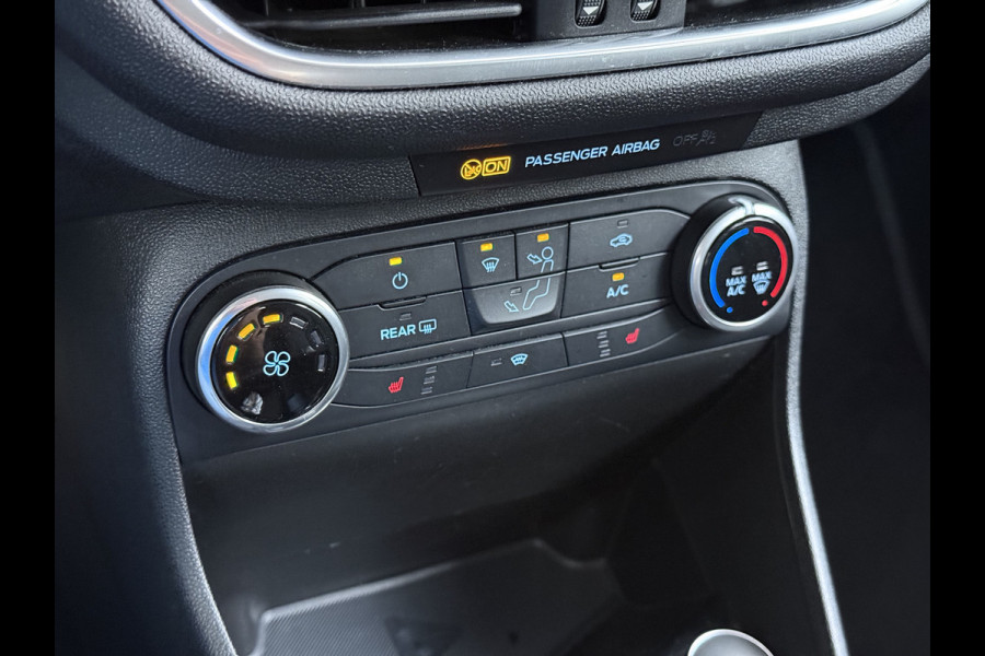 Ford Fiesta 1.0T 126PK Titanium Apple Carplay Android Navi LM Airco Stoelverwarming Apps Voorruitverwarming Wifi Mistlampen Chroompack TCS Led Lmv Lane Assist Isofix TCS EAB Hill-Start-Assist Ford-Pass-Connect LED
