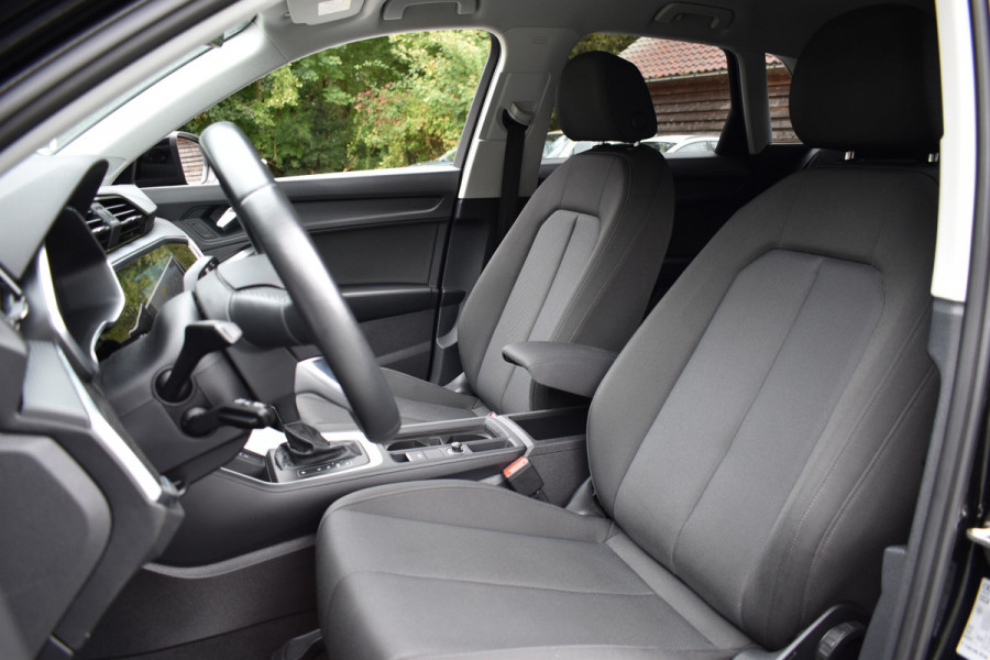 Audi Q3 35TFSI 150PK S-TRONIC PRO LINE STOELVERW VIRTUAL/PDC/NAVI