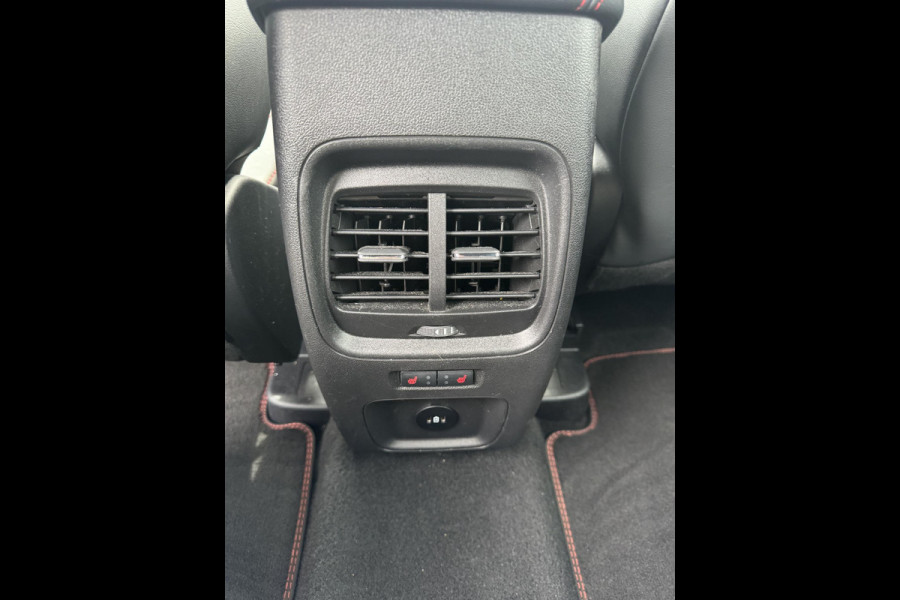 Ford Kuga 2.5 PHEV ST-Line X 243pk | Winterpack | Driver Assistance Pack | AGR-Stoelen | Orig. NL auto