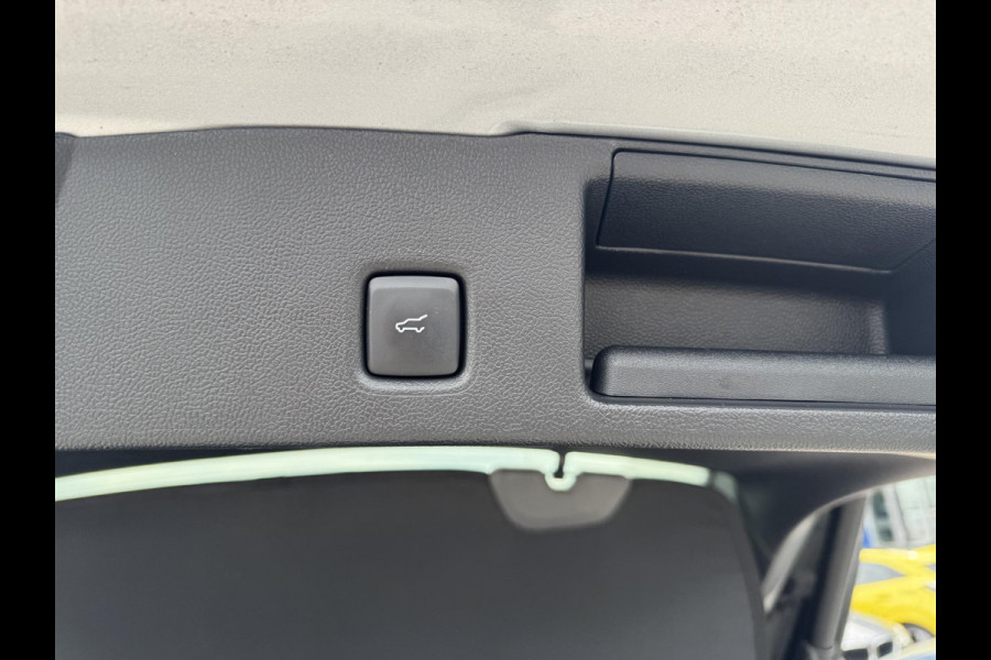 Ford Kuga 2.5 PHEV ST-Line X 243pk | Winterpack | Driver Assistance Pack | AGR-Stoelen | Orig. NL auto
