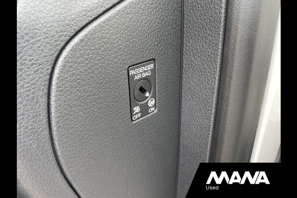 Volkswagen Transporter 2.0 TDI L2H1 102PK Carplay Trekhaak Imperiaal Cruise control