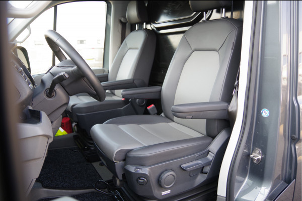 Volkswagen Crafter 35 2.0 TDI L3H2(L2H1) 177PK AUT. LEDER, CAMERA, CRUISE, CARPLAY, NAVI, ERGO ACTIVE STOELEN, AIRCO, NAVI