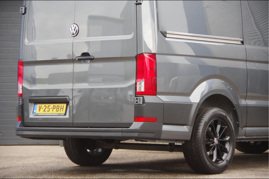 Volkswagen Crafter 35 2.0 TDI L3H2(L2H1) 177PK AUT. LEDER, CAMERA, CRUISE, CARPLAY, NAVI, ERGO ACTIVE STOELEN, AIRCO, NAVI