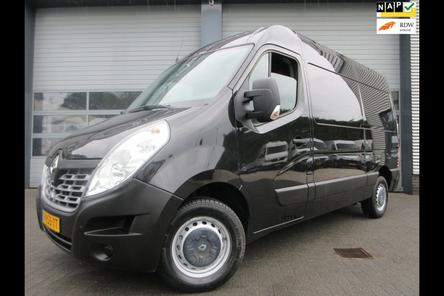 Renault Master T33 2.3 dCi, 131pk, L2H2, Euro6, 3-Zits, Trekhaak, PDC.