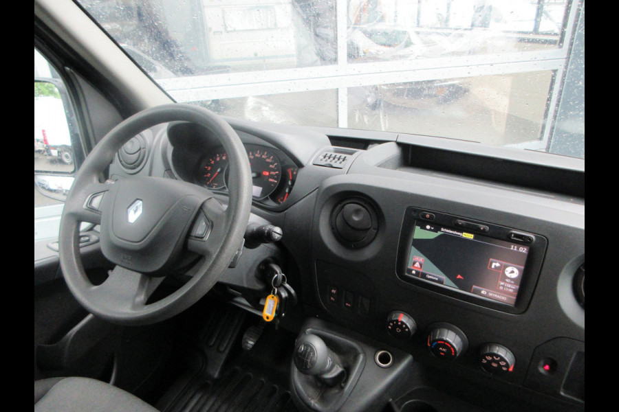Renault Master T33 2.3 dCi, 131pk, L2H2, Euro6, 3-Zits, Trekhaak, PDC.