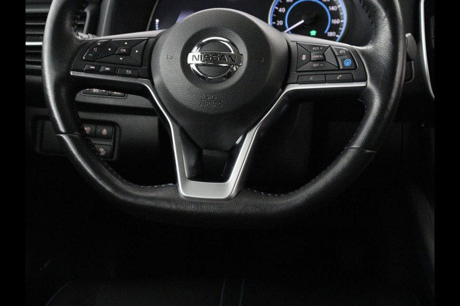 Nissan Leaf Tekna 40 kWh | SOH 85,6% | Stoelverwarming | 360 Camera | Adaptive cruise | Carplay | Navigatie | Achterbankverwarming | Bose Sound | Full LED | Side Assist | File Assistent | Climate control