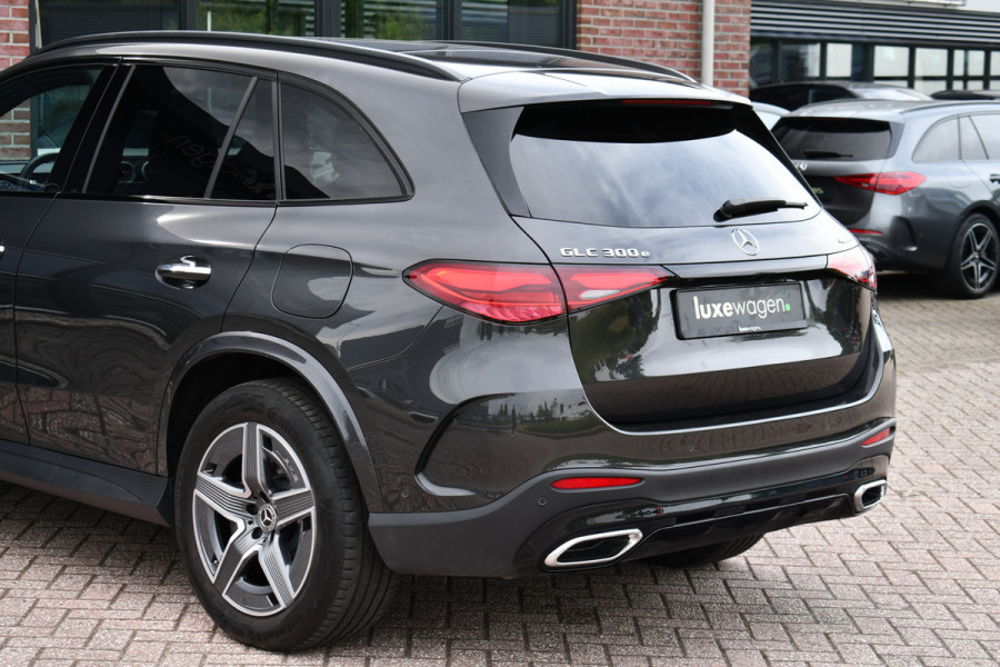 Mercedes-Benz GLC 300e 4M AMG Premium Distronic Burmester Night
