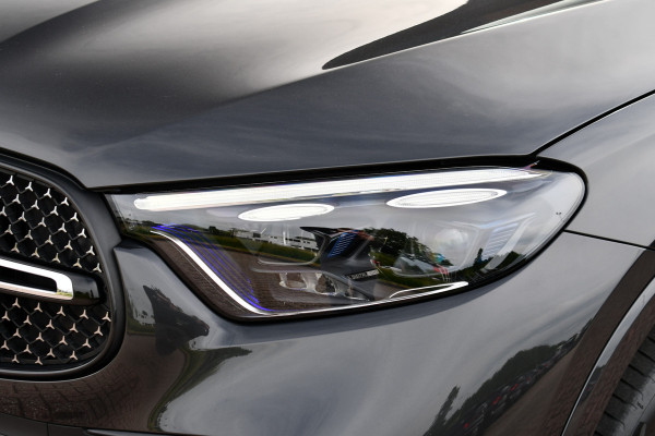 Mercedes-Benz GLC 300e 4M AMG Premium Distronic Burmester Night