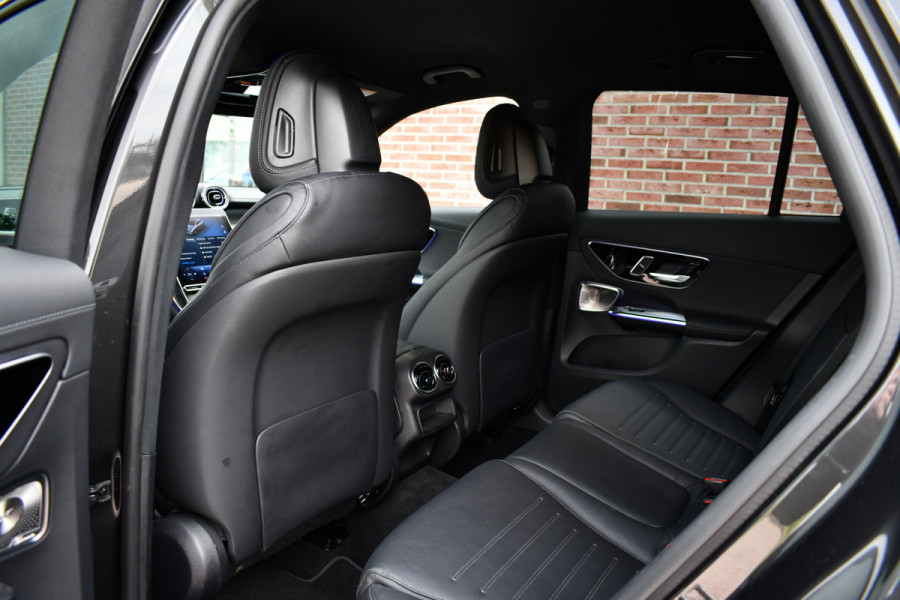 Mercedes-Benz GLC 300e 4M AMG Premium Distronic Burmester Night