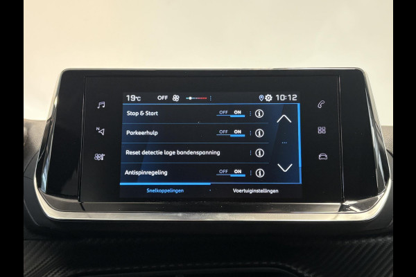Peugeot 208 1.2 PureTech Active .