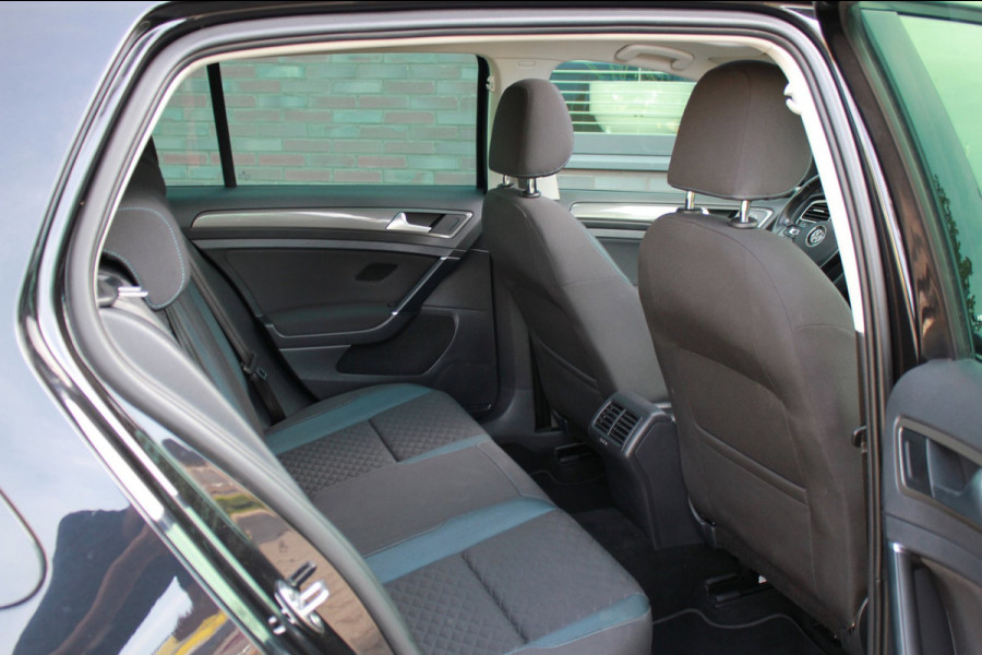 Volkswagen Golf 1.5 TSI Highline