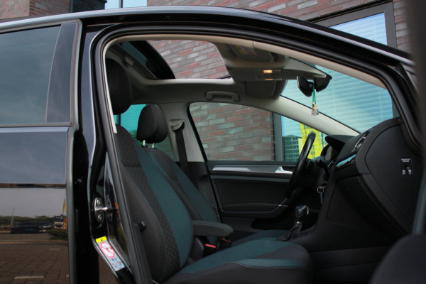 Volkswagen Golf 1.5 TSI Highline