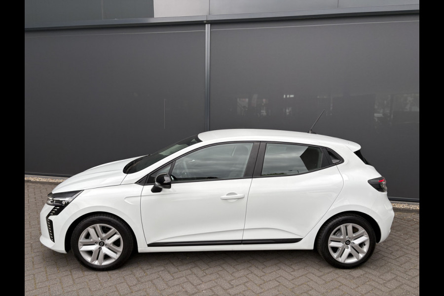 Renault Clio 1.0 TCe ECO-G 100 evolution Airco - Navigatiesysteem - Parkeersensor achter - Radio - Cruise control - Bluetooth - Stuur multifunctioneel - Led verlichting - Centrale vergrendeling met afstandsbediening - Elektrische ramen