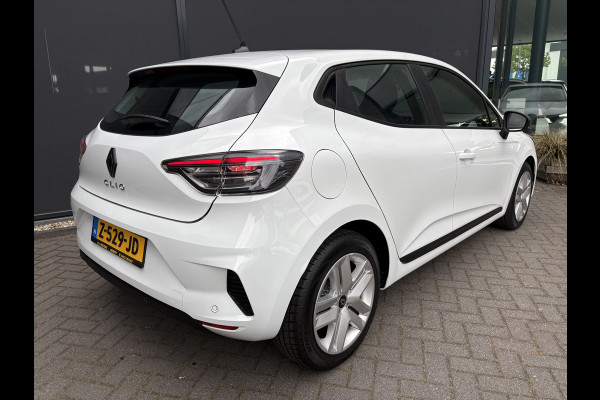 Renault Clio 1.0 TCe ECO-G 100 evolution Airco - Navigatiesysteem - Parkeersensor achter - Radio - Cruise control - Bluetooth - Stuur multifunctioneel - Led verlichting - Centrale vergrendeling met afstandsbediening - Elektrische ramen