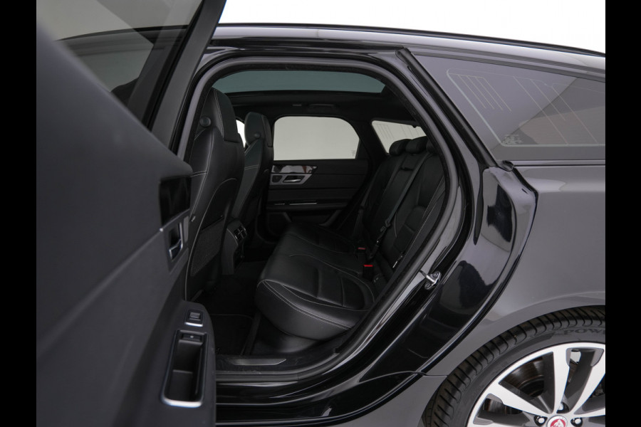 Jaguar XF Sportbrake 2.0d Portfolio Aut. *PANO | LEATHER | FULL-LED | MEMORY-PACK | DIGI-COCKPIT | HEATED-COMFORTSEATS | NAVI-FULLMAP | CAMERA | PRIVACY-GLASS | SHIFTPADDLES | AMBIENT-LIGHT | ECC | PDC | CRUISE | 20''ALU*