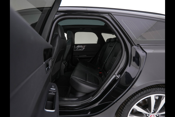 Jaguar XF Sportbrake 2.0d Portfolio Aut. *PANO | LEATHER | FULL-LED | MEMORY-PACK | DIGI-COCKPIT | HEATED-COMFORTSEATS | NAVI-FULLMAP | CAMERA | PRIVACY-GLASS | SHIFTPADDLES | AMBIENT-LIGHT | ECC | PDC | CRUISE | 20''ALU*
