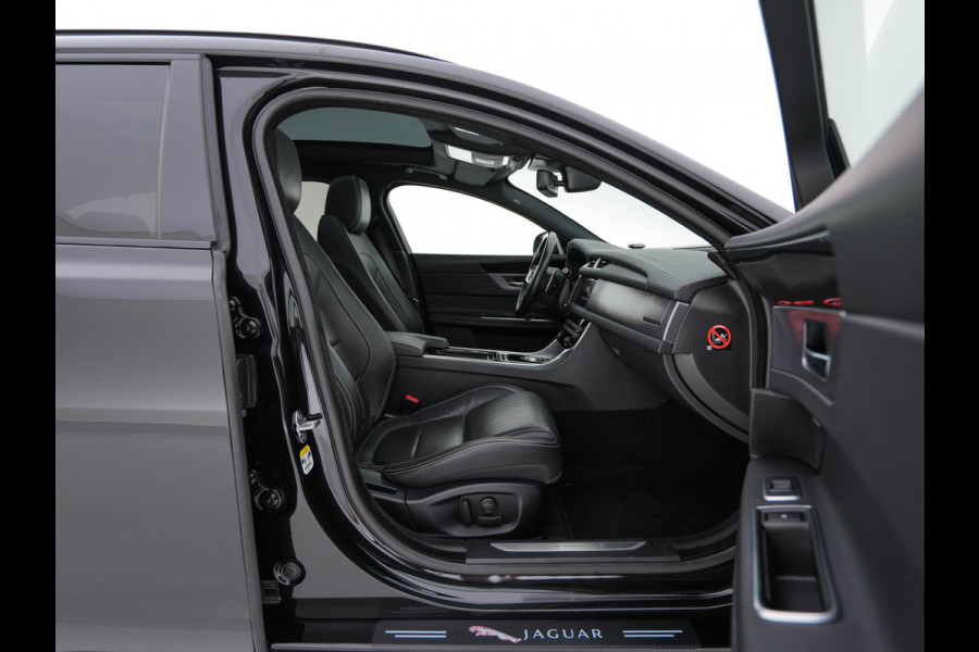 Jaguar XF Sportbrake 2.0d Portfolio Aut. *PANO | LEATHER | FULL-LED | MEMORY-PACK | DIGI-COCKPIT | HEATED-COMFORTSEATS | NAVI-FULLMAP | CAMERA | PRIVACY-GLASS | SHIFTPADDLES | AMBIENT-LIGHT | ECC | PDC | CRUISE | 20''ALU*