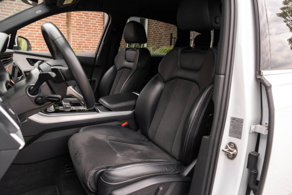 Audi Q7 55 TFSI e Quattro Pro Line S 381 PK 3x S-Line Luchtvering 360 Camera Elek. Trekhaak 22''