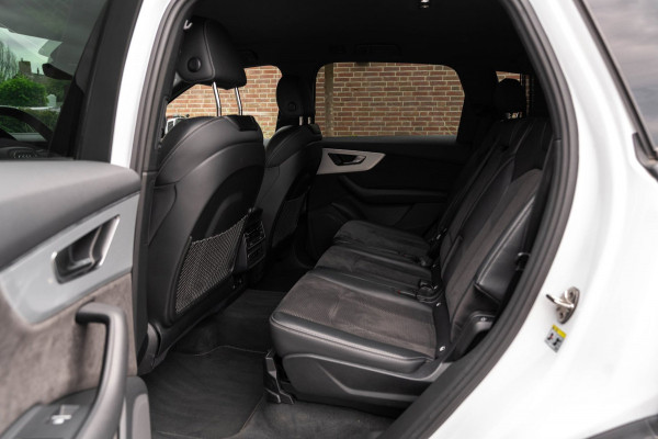 Audi Q7 55 TFSI e Quattro Pro Line S 381 PK 3x S-Line Luchtvering 360 Camera Elek. Trekhaak 22''