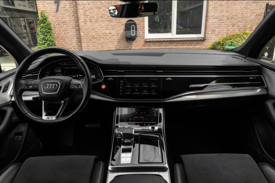 Audi Q7 55 TFSI e Quattro Pro Line S 381 PK 3x S-Line Luchtvering 360 Camera Elek. Trekhaak 22''