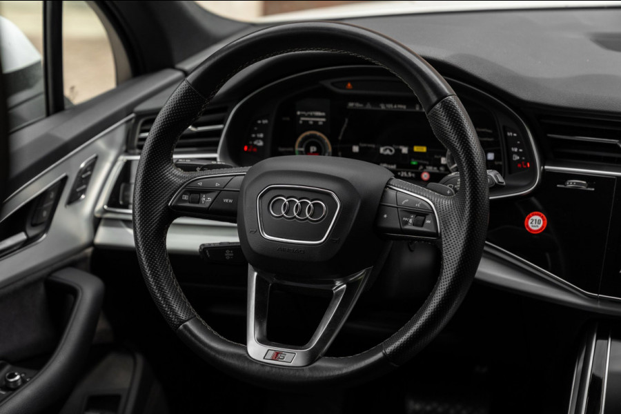 Audi Q7 55 TFSI e Quattro Pro Line S 381 PK 3x S-Line Luchtvering 360 Camera Elek. Trekhaak 22''