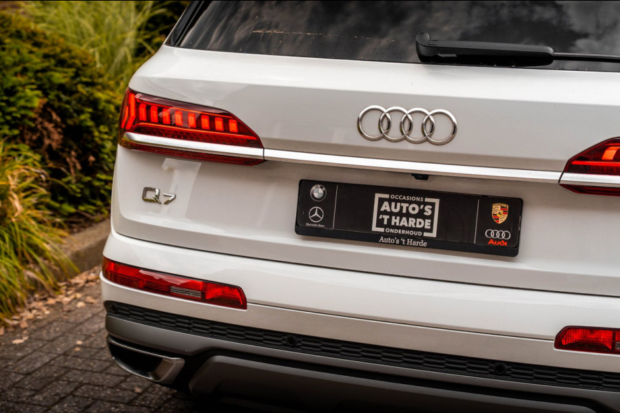 Audi Q7 55 TFSI e Quattro Pro Line S 381 PK 3x S-Line Luchtvering 360 Camera Elek. Trekhaak 22''