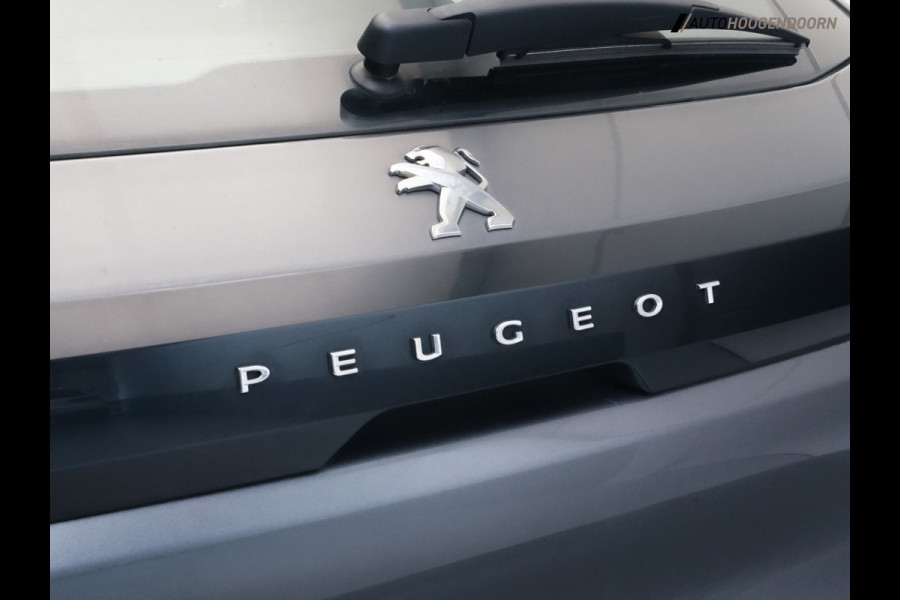 Peugeot 208 1.2 PureTech Sport 100pk (AUTOMAAT,APPLE CARPLAY,PARKEERSENSOREN,CRUISE,LANE ASSIST,CLIMATE,NAVIGATIE,LED,TOPCONDITIE)
