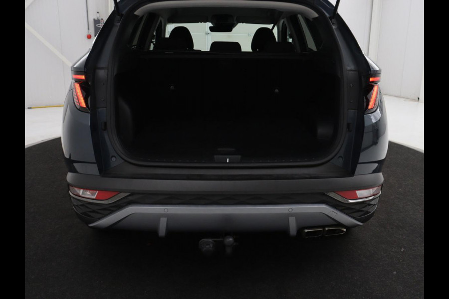 Hyundai Tucson 1.6 T-GDI HEV Comfort | Trekhaak | Stoelverwarming | Adaptive cruise | Carplay | Camera | Navigatie | Keyless | Full LED | 17'' | Parkeerhulp | Climate control | Digital Cockpit