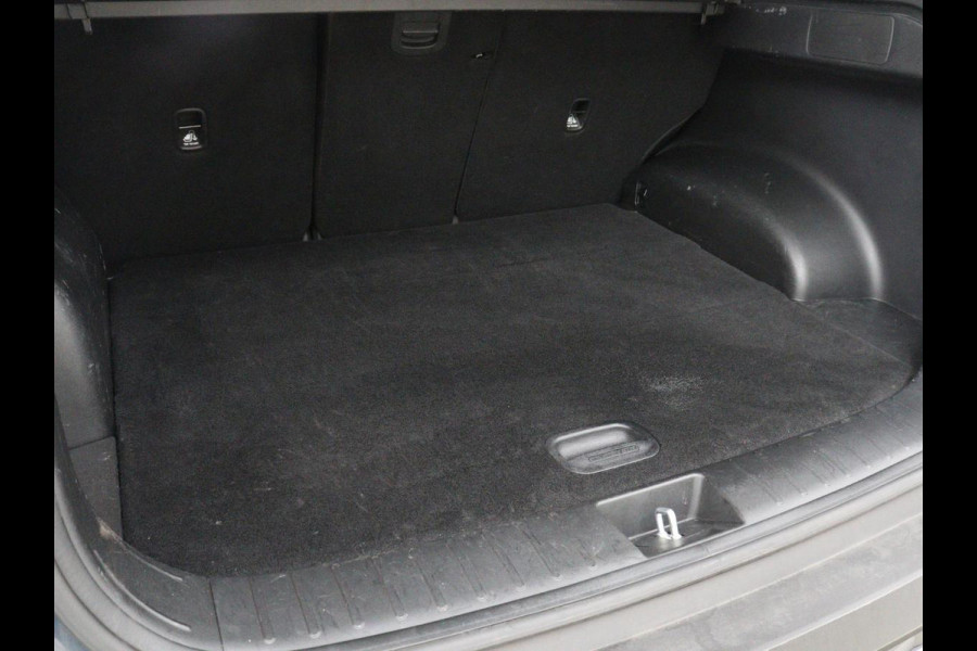 Hyundai Tucson 1.6 T-GDI HEV Comfort | Trekhaak | Stoelverwarming | Adaptive cruise | Carplay | Camera | Navigatie | Keyless | Full LED | 17'' | Parkeerhulp | Climate control | Digital Cockpit