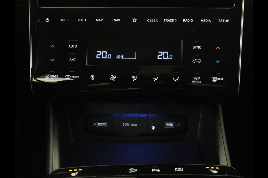 Hyundai Tucson 1.6 T-GDI HEV Comfort | Trekhaak | Stoelverwarming | Adaptive cruise | Carplay | Camera | Navigatie | Keyless | Full LED | 17'' | Parkeerhulp | Climate control | Digital Cockpit