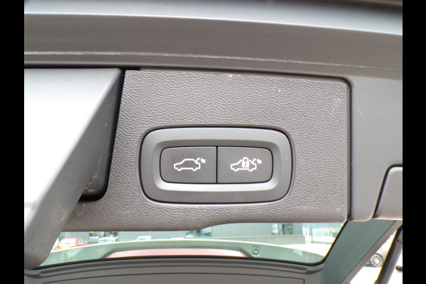 Volvo XC60 2.0 B4 Inscription