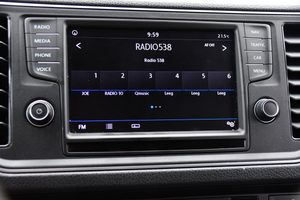 MAN TGE 3.180 35 2.0 L3H3 PB Edition Full Options! Adpatieve Cruise, Camera, Carplay, 177pk, LED, Stuurverwarming, Trekhaak, Multimedia, Voorruit verwarming, Uniek!