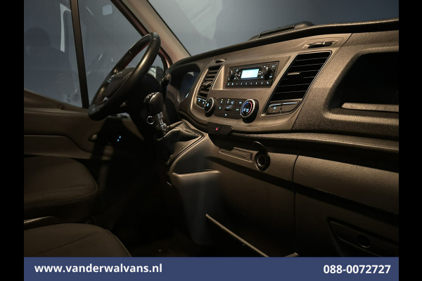 Ford Transit 2.0 TDCI 160pk Bakwagen Laadklep Euro6 Airco | Cruisecontrol | Verwarmde Voorruit Bijrijdersbank