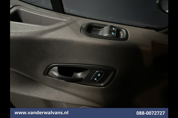 Ford Transit 2.0 TDCI 160pk Bakwagen Laadklep Euro6 Airco | Cruisecontrol | Verwarmde Voorruit Bijrijdersbank