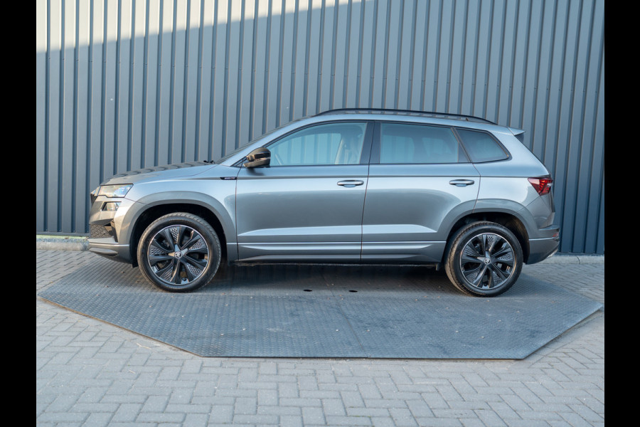 Škoda Karoq 1.5 TSI ACT Sportline Business | Trekhaak wegkl. | Elk. A-klep | Camera | Prijs Rijklaar!!
