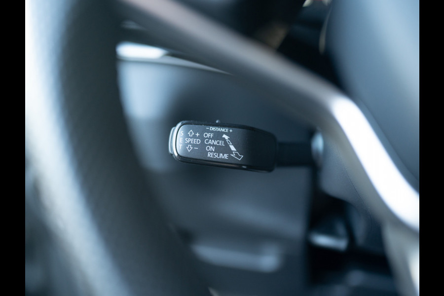 Škoda Karoq 1.5 TSI ACT Sportline Business | Trekhaak wegkl. | Elk. A-klep | Camera | Prijs Rijklaar!!