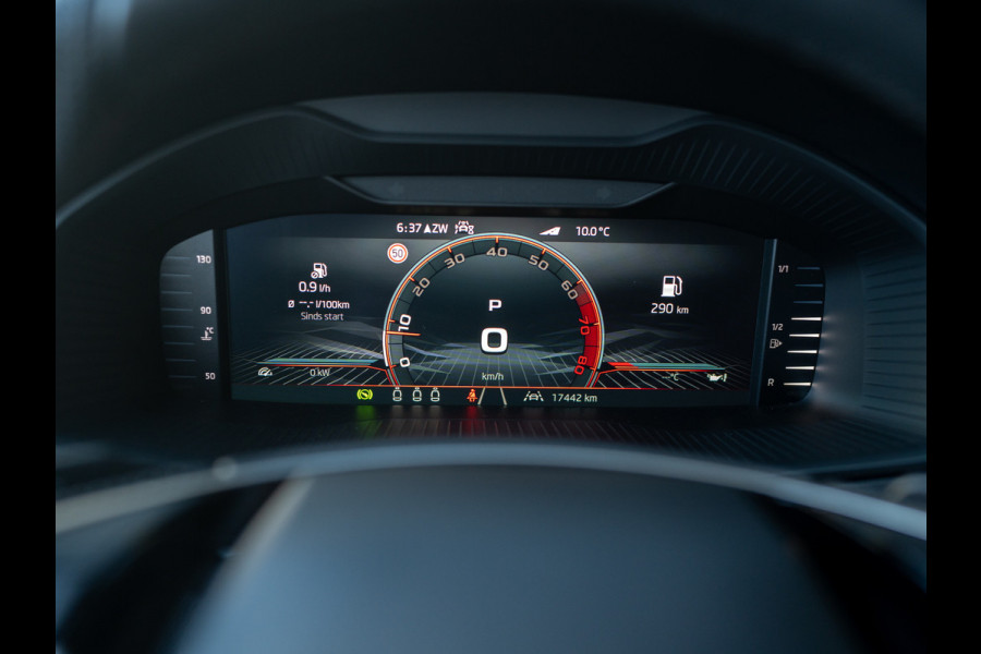 Škoda Karoq 1.5 TSI ACT Sportline Business | Trekhaak wegkl. | Elk. A-klep | Camera | Prijs Rijklaar!!