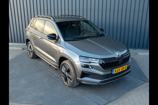 Škoda Karoq 1.5 TSI ACT Sportline Business | Trekhaak wegkl. | Elk. A-klep | Camera | Prijs Rijklaar!!