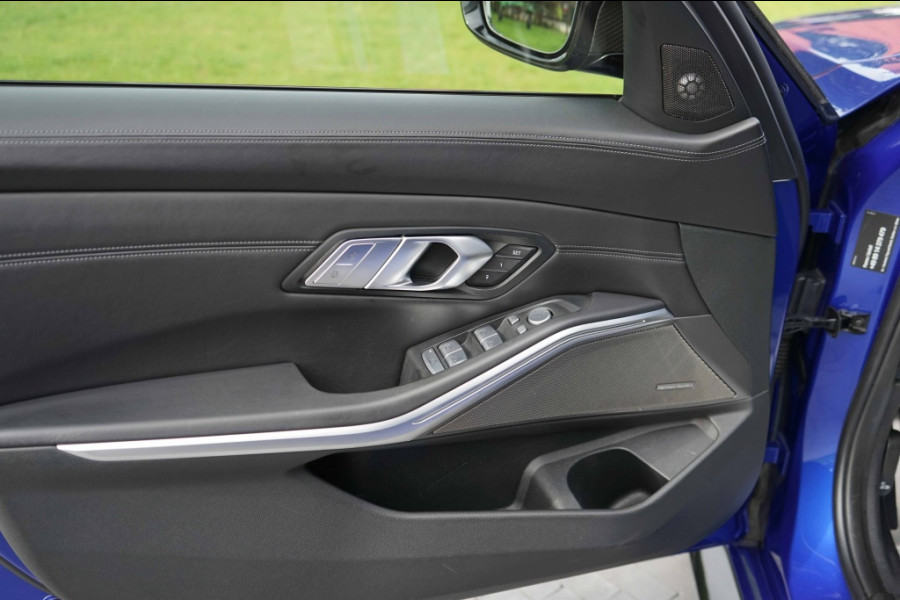 BMW M3 xDrive Competition M-Buckets/Carbon/HUD/HK/Uitlaat