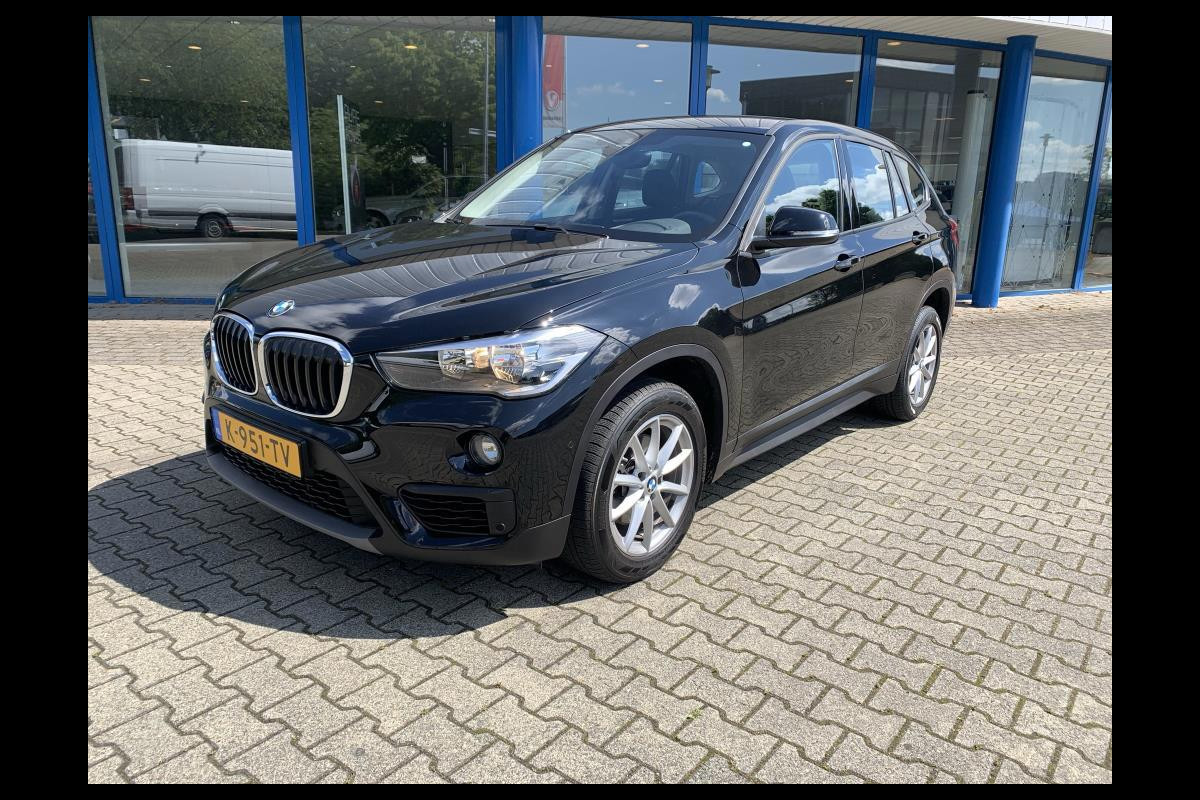 BMW X1 SDrive18i Executive (BOVAG/RIJKLAARPRIJS)