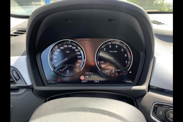 BMW X1 SDrive18i Executive (BOVAG/RIJKLAARPRIJS)