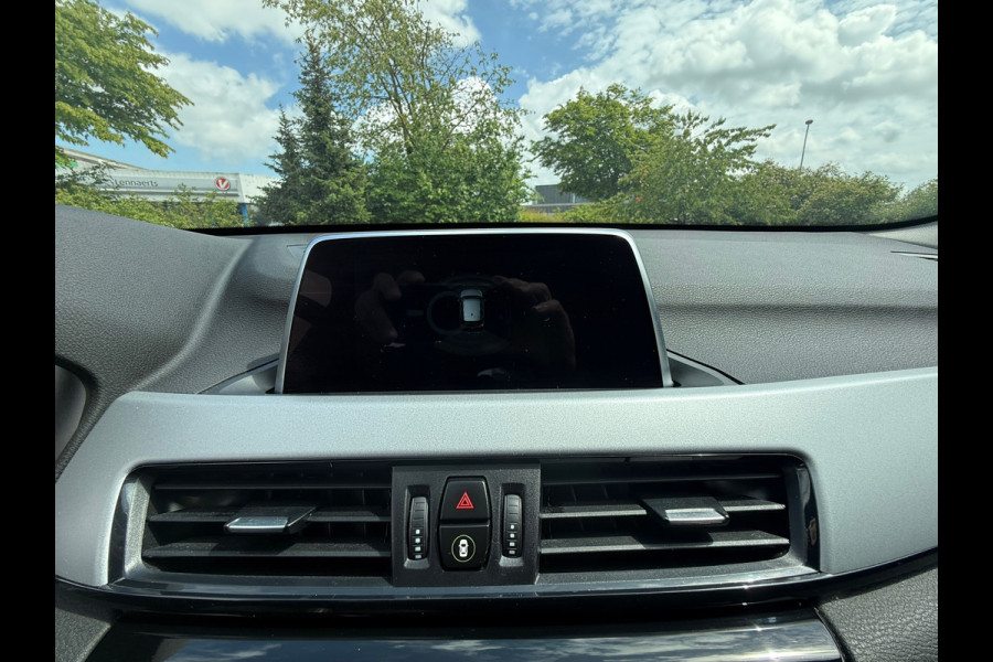 BMW X1 SDrive18i Executive (BOVAG/RIJKLAARPRIJS)