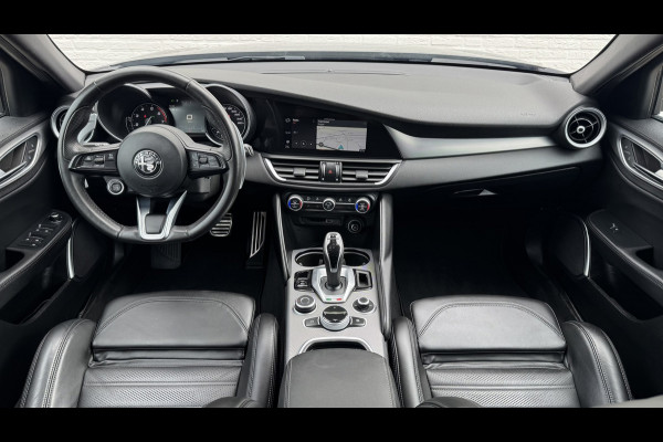 Alfa Romeo Giulia 2.0T Sprint Leder elektrisch+verwarmd Stuurverw Camera Carplay