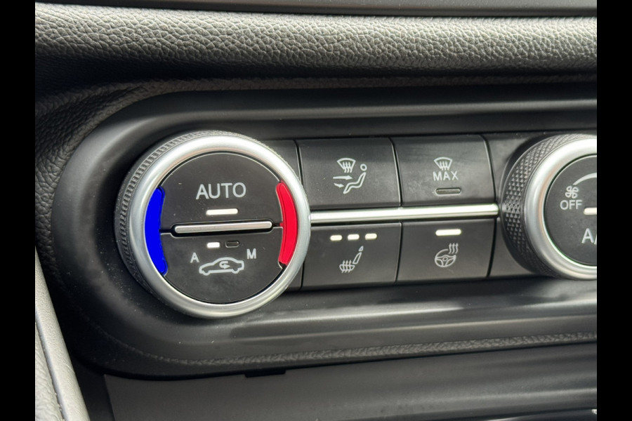 Alfa Romeo Giulia 2.0T Sprint Leder elektrisch+verwarmd Stuurverw Camera Carplay